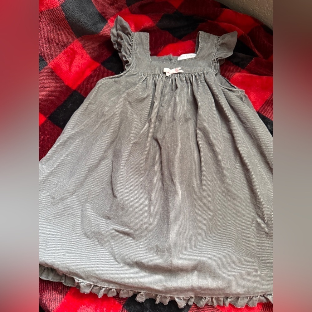 Piper & Poise Charming Ruffle Sleeve Gray Kids Casual Dress Heart Buttons Sz 24